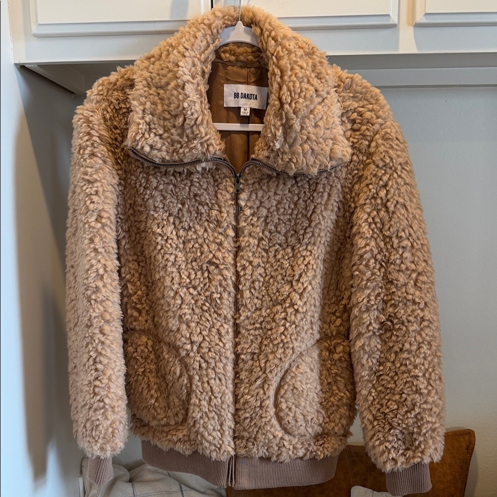BB Dakota Women's Cozy Tan Teddy Jacket